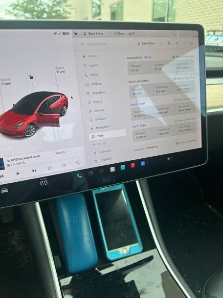 TESLA MODEL 3 2018 5YJ3E1EA2JF163743 image